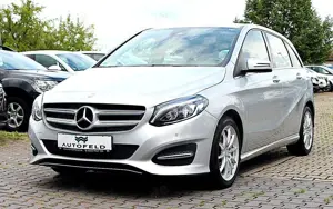 Mercedes-Benz B 200 Urban/SHEFT/NAVI/LED/TEMP/RCAM/SHZ/BT/ Bild 1