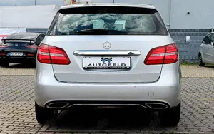 Mercedes-Benz B 200 Urban/SHEFT/NAVI/LED/TEMP/RCAM/SHZ/BT/ Bild 5