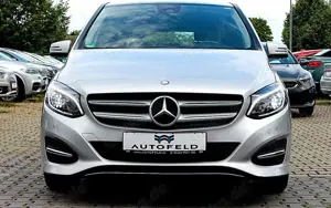 Mercedes-Benz B 200 Urban/SHEFT/NAVI/LED/TEMP/RCAM/SHZ/BT/ Bild 2
