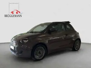 Fiat 500e Cabriolet Icon + Kamera, Sitzheizung, 8fach