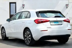 Mercedes-Benz A 250 STYLE Leder KAM MBUX-Advanced STANDH CarPl