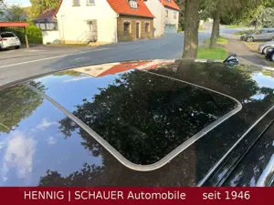 BMW 120 d Sport Line | Navi | Leder | Glasdach | LED Bild 5