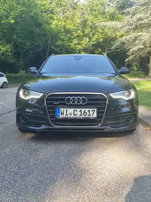 Audi A6 Avant 3.0 TDI DPF quattro  S-Line