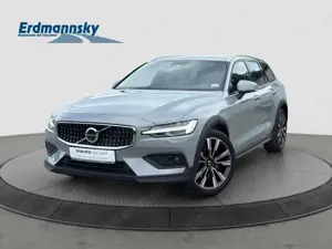 Volvo V60 B5 CC Plus AWD/Leder/Navi/LED/AHK/Standhz Klima
