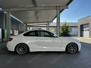 BMW 235 M235i xDrive Coupe Sport-Aut.