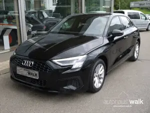 Audi A3 Sportback 35 TFSI S tronic NAVI/Sthz/Pano/RFK/LED Bild 2