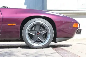 Porsche 928 S4: orig. Porsche-Werksw., 18", Scheckheft, H-Ken. Bild 1