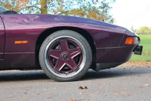 Porsche 928 S4: orig. Porsche-Werksw., 18", Scheckheft, H-Ken. Bild 2