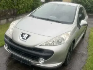 Peugeot 207 207 95 VTi Urban Move