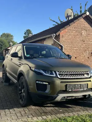 Land Rover Range Rover Evoque 2.0D 4x4 !!Motorschaden!! Bild 2