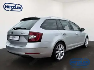 Skoda Octavia Combi Clever 1.8 TSI Navi LED Kurvenlicht Sperrdif Bild 3