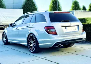 Mercedes-Benz C 180 T 7G-TRONIC AMG LINE