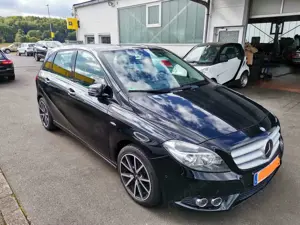 Mercedes-Benz B 180 BlueEFFICIENCY