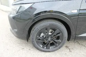 Opel Grandland 1.2 GS Line 360*KlimaA*LED*Navi*SHZ*LM Bild 4