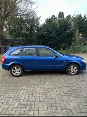 Mazda 323 F 1.6 Sportive TÜV NEU Bild 2