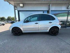 Citroen C3 1.6 16V Confort Automatik*Euro4*Klima*ELFH* Bild 2