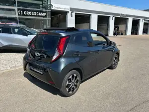 Toyota Aygo X-Sky 1.0L 5-Gang Schaltgetriebe Bild 4