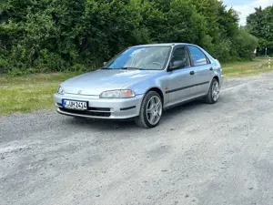 Honda Civic 1.5 LSi