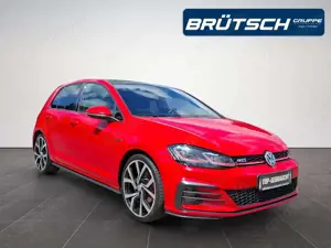 Volkswagen Golf VII 2.0 TSI GTI DSG / PANORAMA / LED / NAVI / DCC Bild 2