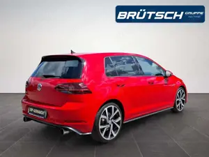 Volkswagen Golf VII 2.0 TSI GTI DSG / PANORAMA / LED / NAVI / DCC Bild 4