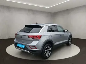 Volkswagen T-Roc Goal 1.5 l TSI OPF 110 kW (150 PS) 7-Gang- Bild 5