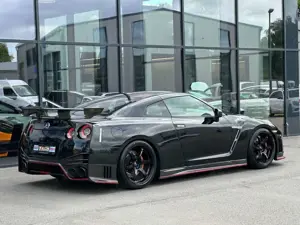 Nissan GT-R 3.8l Nismo 2.HA/S-HEFT/BRD/CARBON/RECARO/LM Bild 4