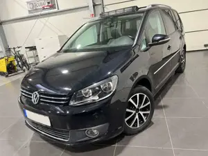 Volkswagen Touran 1.4 TSi **Navi*SHZ*AHK*Temp*Panorama**