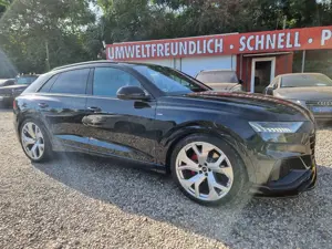 Audi Q8 50 TDI quattro°Black Edition°Matrix°3xS-L Bild 3