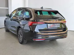 Skoda Octavia 2.0 TDI DSG Selection virt.Cock.|ACC|RFK Bild 5