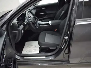 Mercedes-Benz C 200 d T Rcam Navi LED SHZ DAB ParkAssist Apple Bild 5