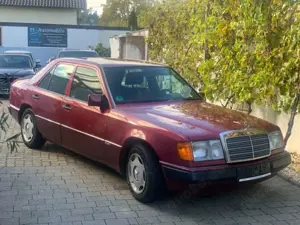 Mercedes-Benz E 220 Automatik Sportline Sitzh. Schiebedach