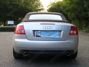 Audi A4 A4 Cabriolet 2.4 Bild 2