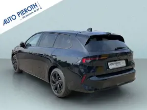 Opel Astra Sports Tourer 1.2 Turbo GS Bild 2