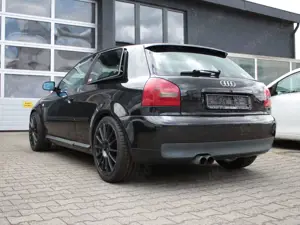 Audi S3 S3 1.8 T quattro Bild 4