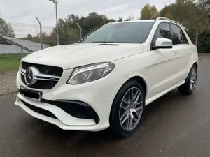 Mercedes-Benz GLE 63 AMG 4Matic,Bremsen,Reifen,Service neu