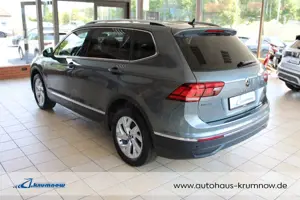 Volkswagen Tiguan Allspace Tiguan Allspace Life 1.5 TSI OPF DSG 7-Sitze+AHK Bild 3