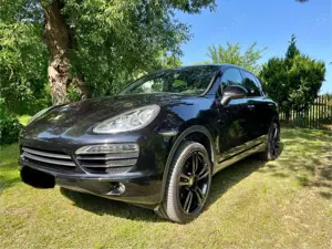 Porsche Cayenne Facelift, V8 Soundanlage, AHK, Klima, Bild 2