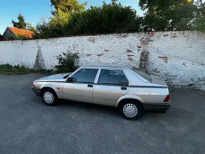 Alfa Romeo 75 1.6   TOPZUSTAND TRANSAXLE 1.Lack