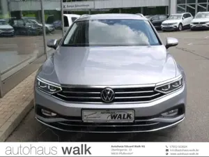 Volkswagen Passat Variant 2.0 TDI DSG Elegance Matrix/AHK/NAVI/RFK