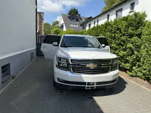 Chevrolet Tahoe Premier 2018 5,3L, 8-Sitze, elekt. Trittbretter