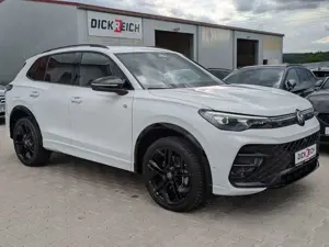 Volkswagen Tiguan 2.0 TDI 4M R-Line PANO*HK*AHK*MATRIX*20"