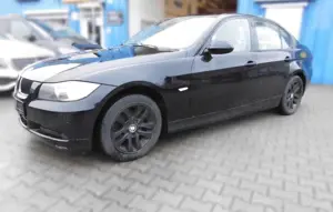 BMW 318 Limousine