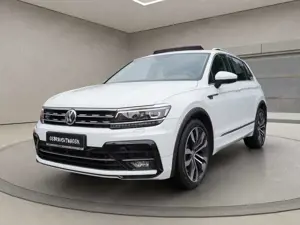 Volkswagen Tiguan 2.0 TSI R-line 4 Motion+SHZ+ACC+Kamera+