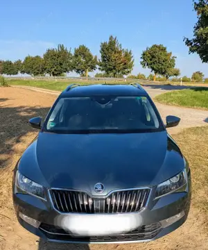 Skoda Superb Combi 2.0 TDI DSG Style