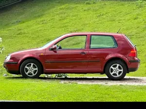 Volkswagen Golf Golf 1.8 Automatik