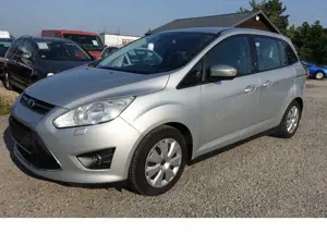 Ford Grand C-Max Trend 8-fach bereift AHK schwenkb. Tempomat