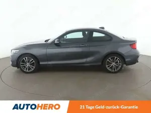 BMW 218 218i Sport Line*NAVI*TEMPO*LED*PDC*SHZ* Bild 3