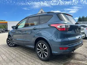 Ford Kuga 1.5 EcoBoost ST-line Topzustand Bild 3