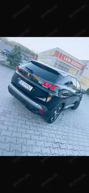 Peugeot 3008 PureTech 130 Stop  Start EAT6 Allure Bild 5