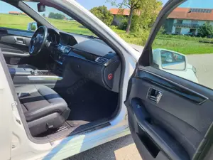 Mercedes-Benz E 220 E-Kl. T-Modell Diesel T BlueTEC 9G-TR. Avantgarde Bild 4